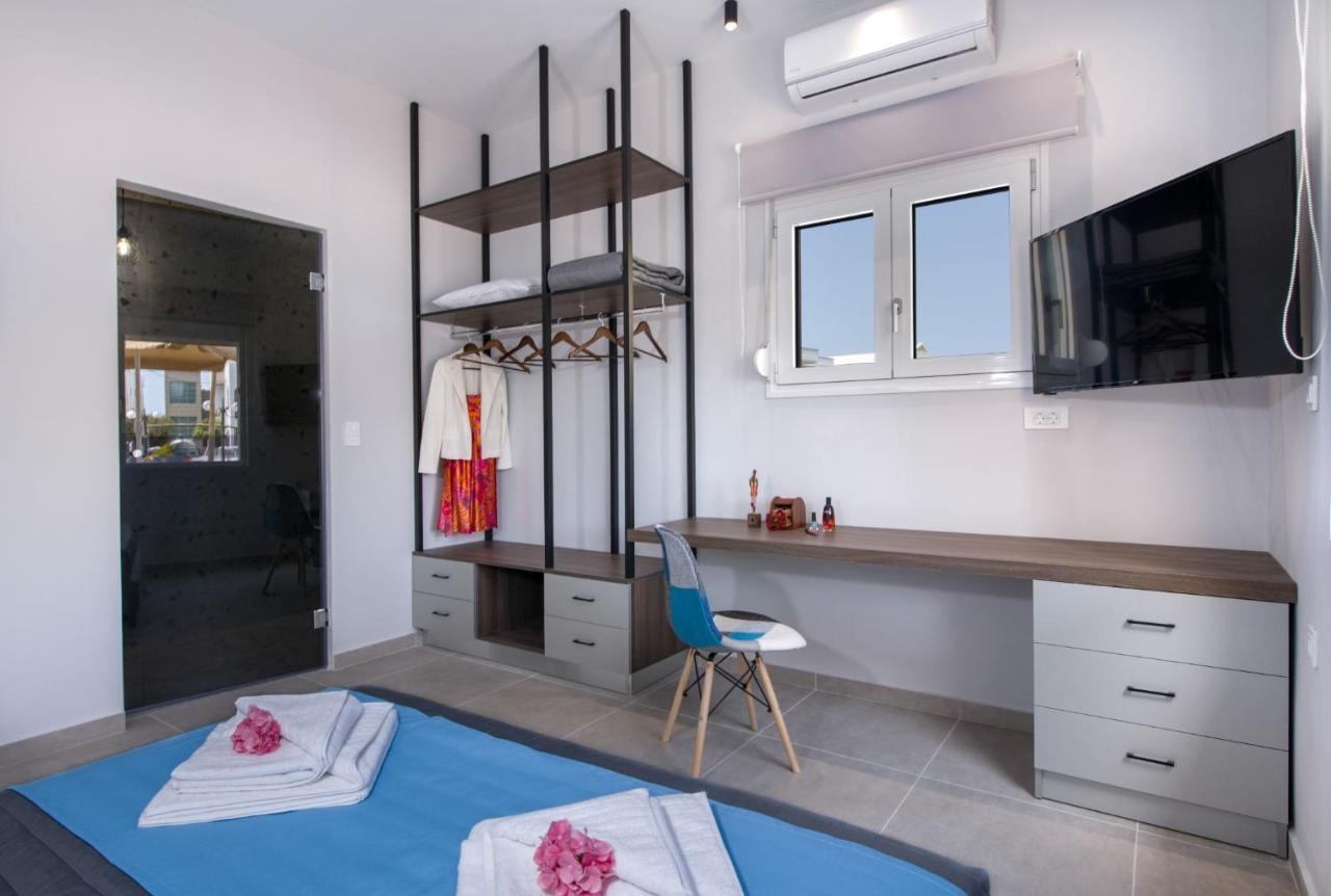 Luxury Villa Eva-Mari With Jacuzzi, 50M From The Beach Stalos Luaran gambar