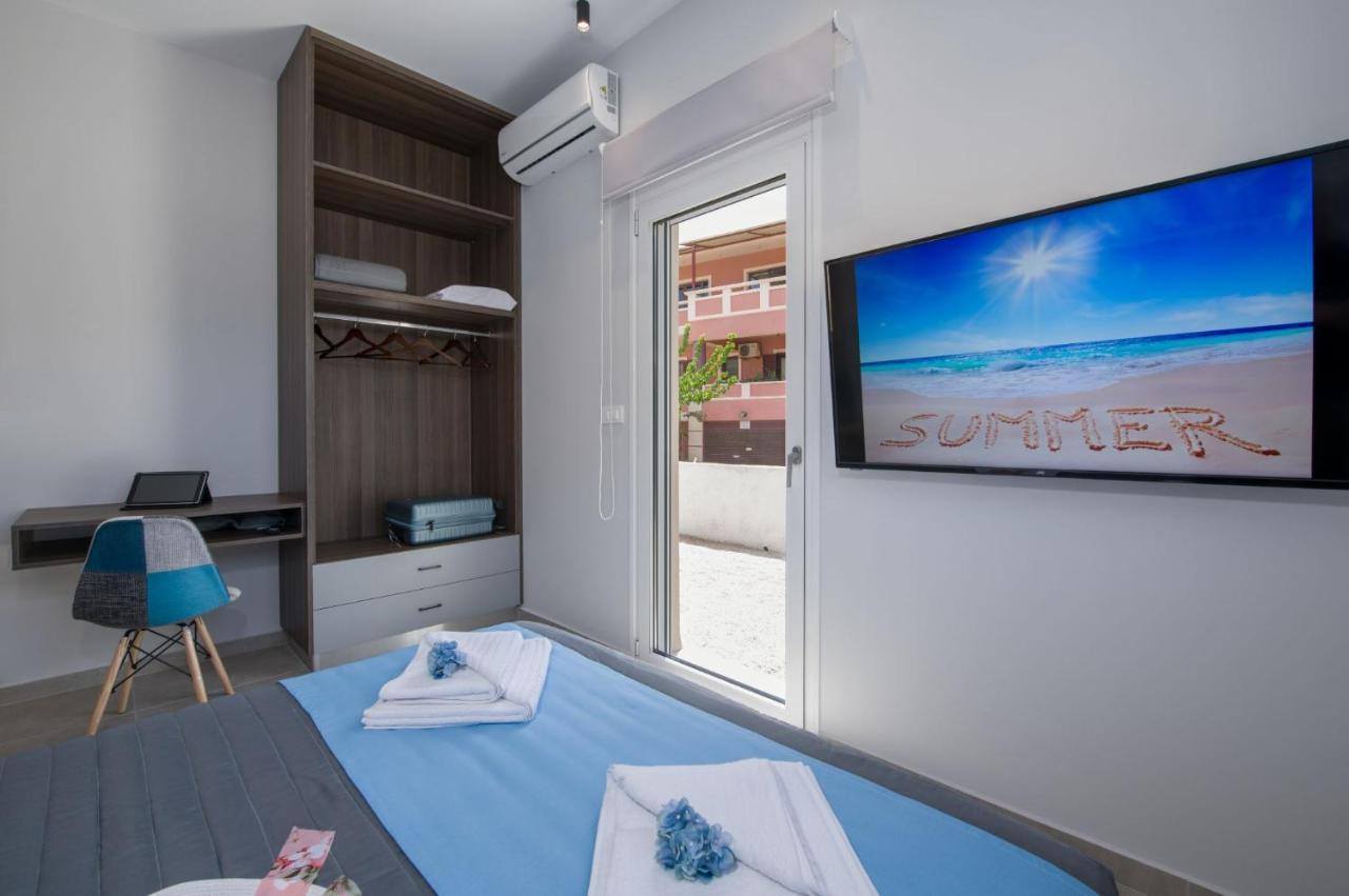 Luxury Villa Eva-Mari With Jacuzzi, 50M From The Beach Stalos Luaran gambar