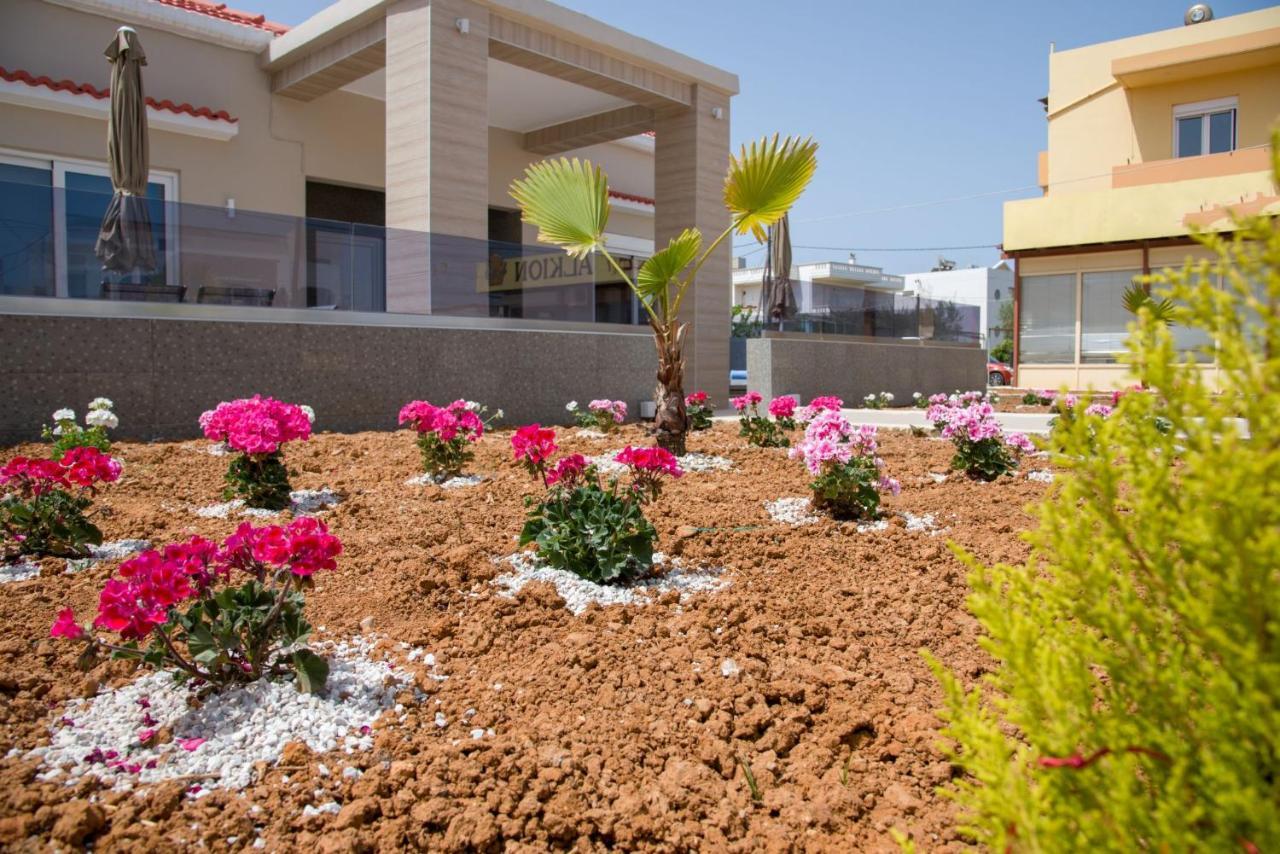 Luxury Villa Eva-Mari With Jacuzzi, 50M From The Beach Stalos Luaran gambar