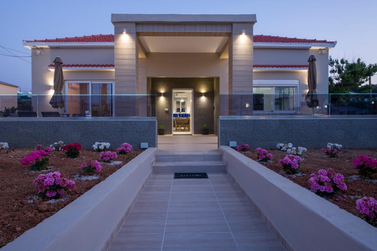 Luxury Villa Eva-Mari With Jacuzzi, 50M From The Beach Stalos Luaran gambar